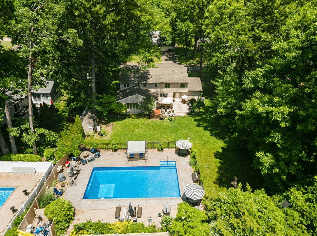 aerial-view-residential-property-in-cheshire-ct